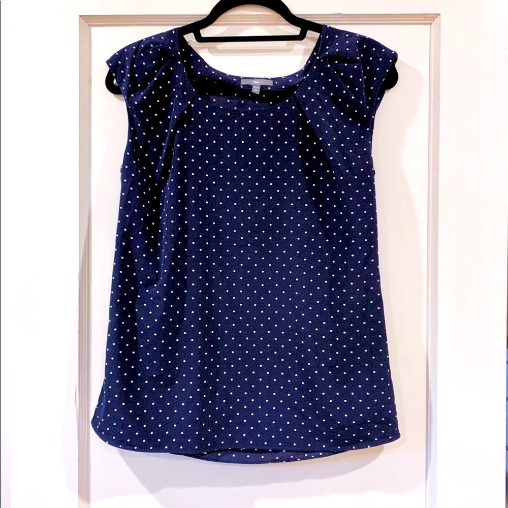 ✨ Navy and White Sleeveless Polka Dot Top - XS